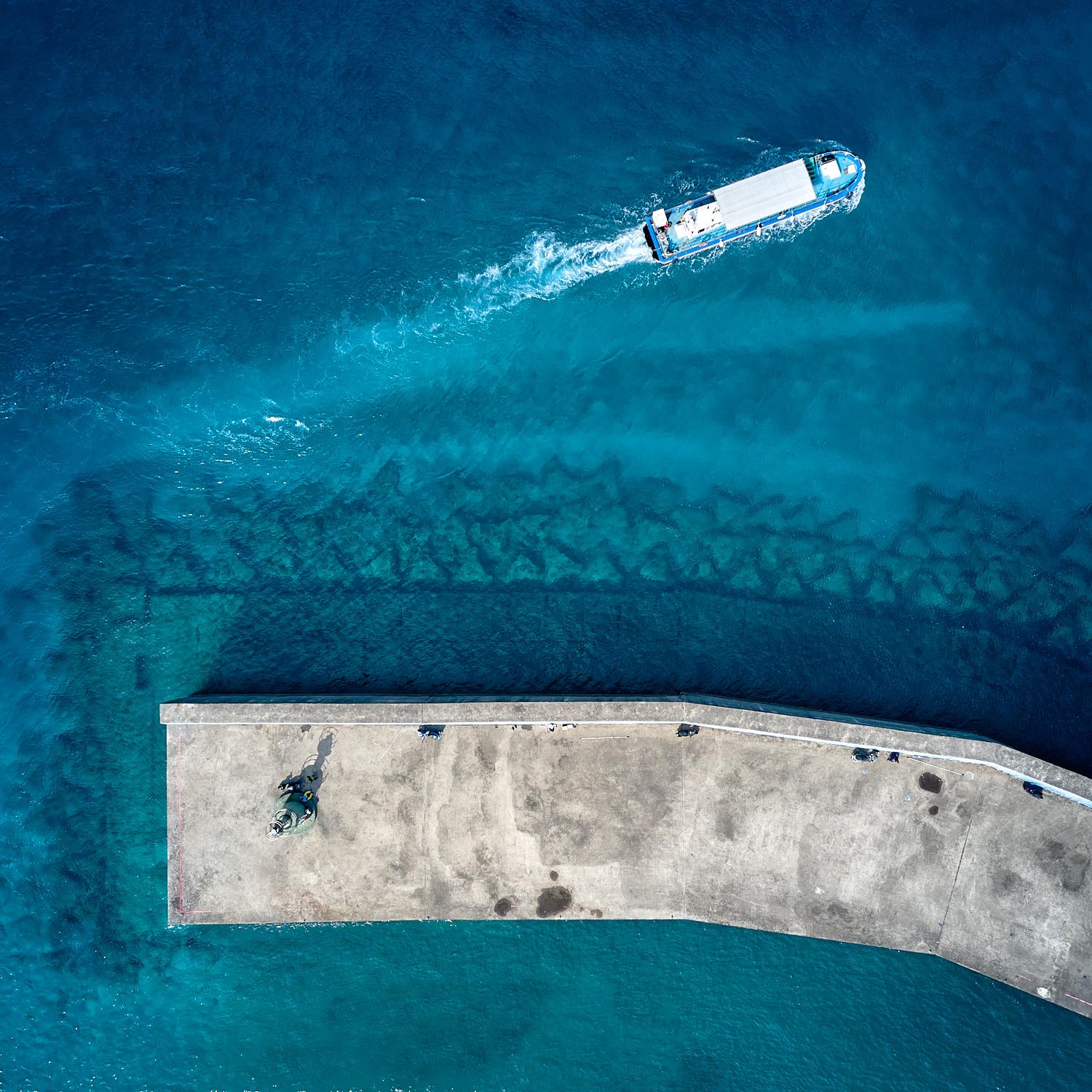 Shapes of ocean Study 4